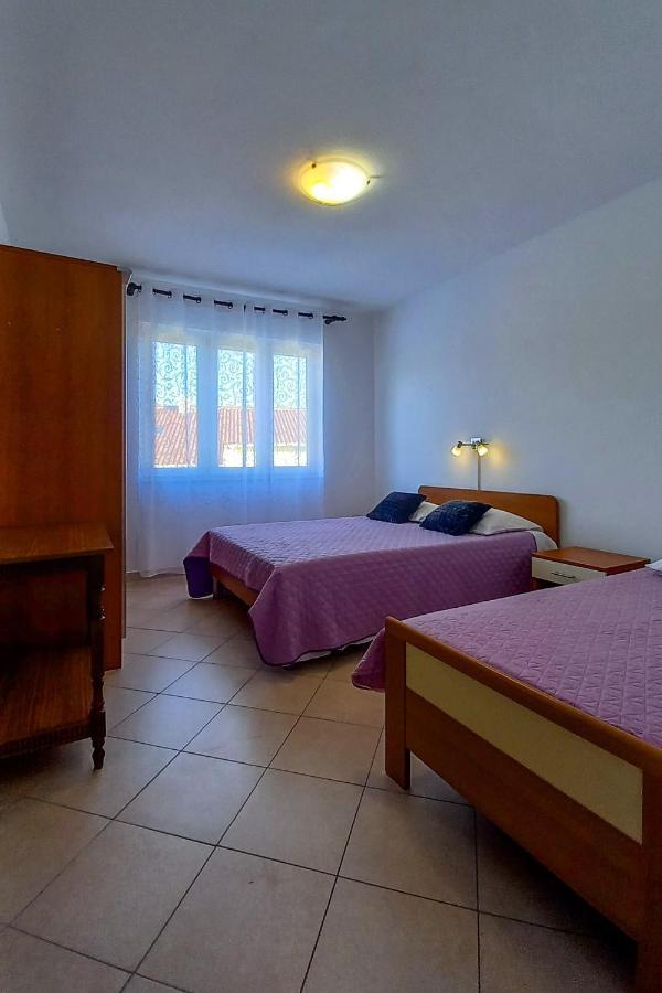 Apartments By The Sea Cove Mulobedanj, Pag - 6275 Lun  Exterior photo